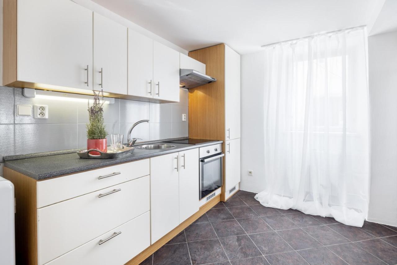 Wine & Bike City Tower Apartments ズノイモ エクステリア 写真