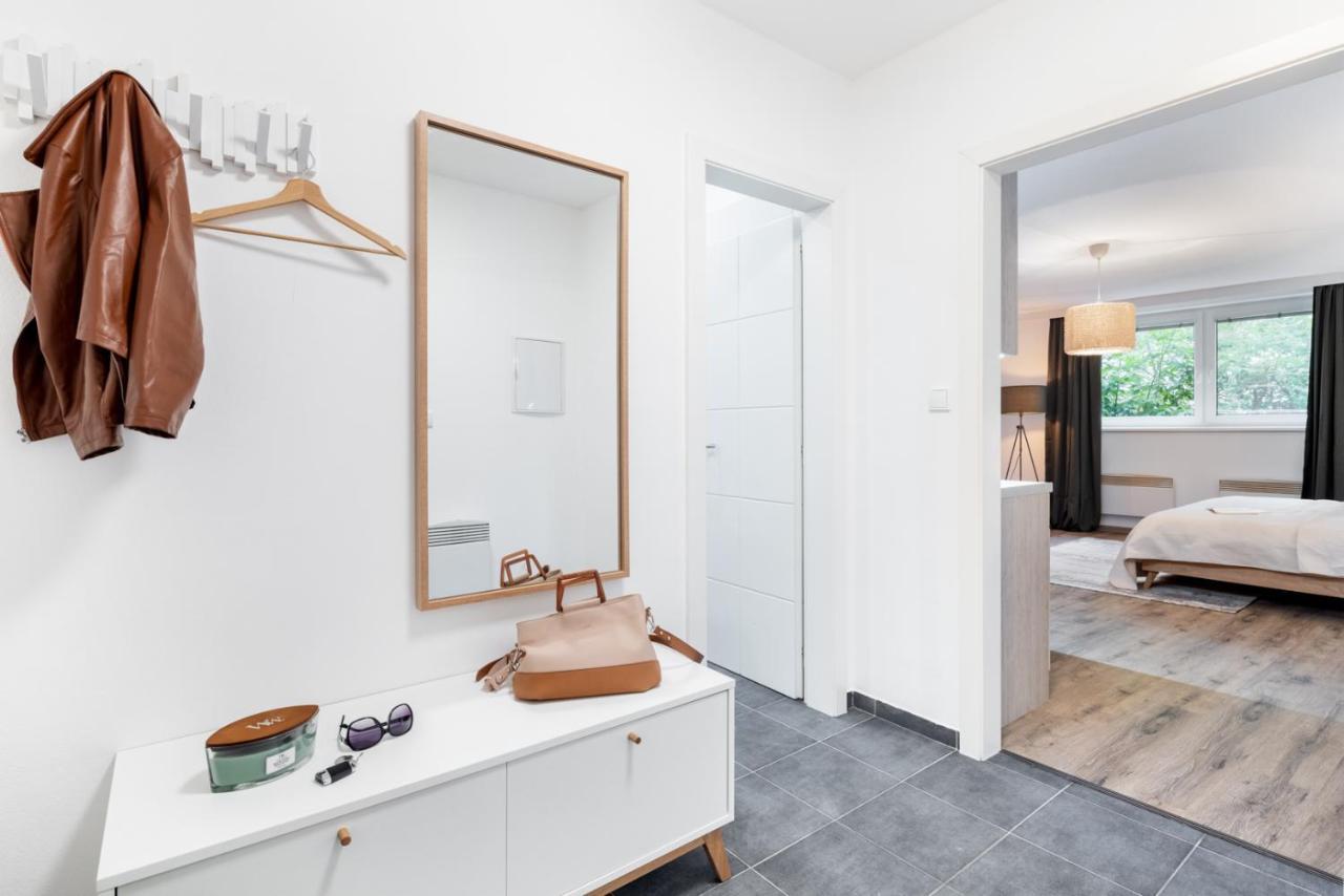 Wine & Bike City Tower Apartments ズノイモ エクステリア 写真